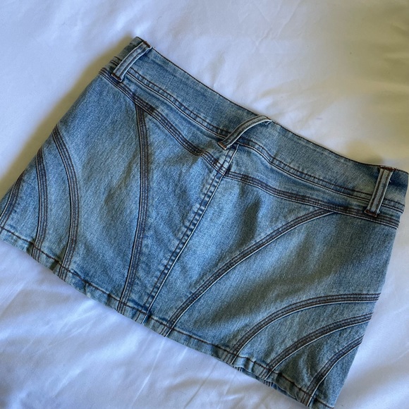 Y2k Micro mini skirt low rise trend - Picture 2 of 5